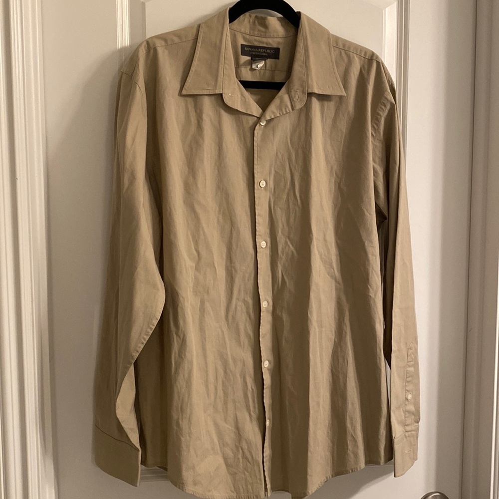 Banana Republic button up shirt